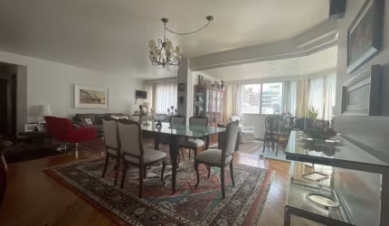 ÓTIMO APARTAMENTO DE 4 DORMITÓRIOS NO CENTRO DE FLORIANÓPOLIS