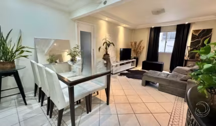 ÓTIMO APARTAMENTO DE 2 DORMITÓRIOS NO CENTRO DE FLORIANÓPOLIS