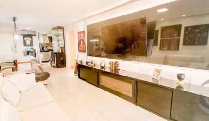 LINDO APARTAMENTO DE 3 DORMITÓRIOS NA AGRONÔMICA
