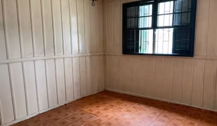 LINDA CASA RESIDENCIAL DE 2 DORMITÓRIOS NA AGRONÔMICA
