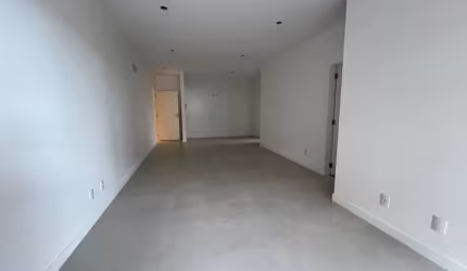 LINDO APARTAMENTO DE 4 DORMITÓRIOS NO ITACORUBI