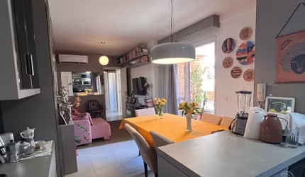 ÓTIMO APARTAMENTO DE 3 DORMITÓRIOS NO CÓRREGO GRANDE