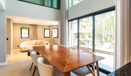 LINDA CASA RESIDENCIAL DE 3 DORMITÓRIOS EM SANTO ANTÔNIO DE LISBOA