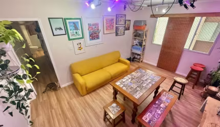 ÓTIMO APARTAMENTO DE 2 DORMITÓRIOS NO CENTRO DE FLORIANÓPOLIS