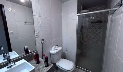 Condomínio vivendas dos pássaros  2/4 dep valor  180.0000,00