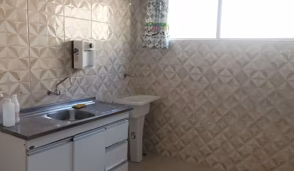 Condomínio  colinas de Pituacu  av são Rafael  2/4 valor  120.000