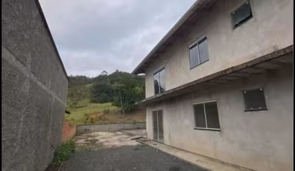 VENDO CASAS EM BENEDITO NOVO!!!