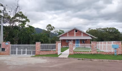 VENDO LINDA CASA RUSTICA!!!