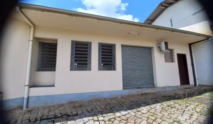 ALUGO SALA COMERCIAL