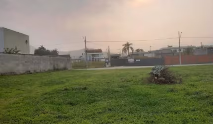 VENDO TERRENO