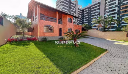 Casa com 5 dormitórios à venda, 285 m² por R$ 1.430.000,00 - Anita Garibaldi - Joinville/SC