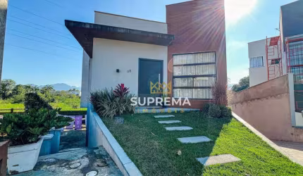 Casa com 3 dormitórios à venda, 266 m² por R$ 1.190.000,00 - Vila Nova - Joinville/SC