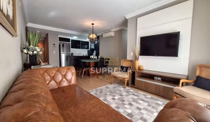 Apartamento com 3 dormitórios à venda, 92 m² por R$ 775.000,00 - Anita Garibaldi - Joinville/SC