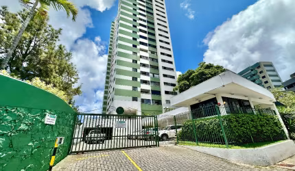 Vendo Apto no Candeal - 3/4 e 2 vagas de garagem R$ 710.000