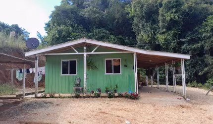 CHACARA EM CONTENDA COM 11.500 METROS
