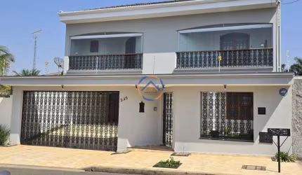 Sobrado à venda no bairro Vila Suíça - Indaiatuba/SP