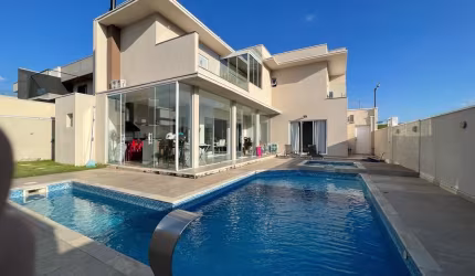 Casa Sobrado 4 Dormitórios (2 suítes) Condomínio Residencial Monaco Urbanova . Porteira Fechada.