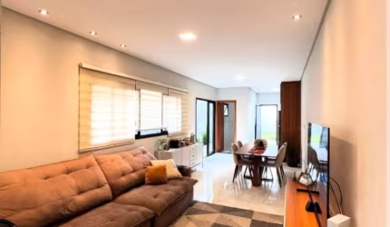 Casa 3 dormitórios (3 suítes), 3 vagas, Vila Branca, Jacarei.