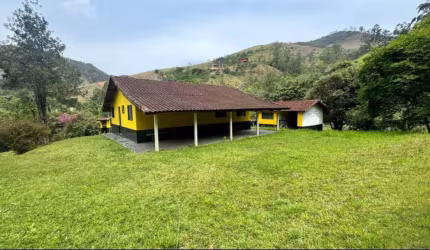 Sítio com 10 hectares, São Francisco Xavier, S J Campos, SP.