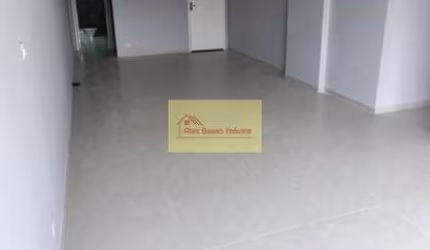 Sala comercial com 2 salas para alugar no Centro, Santo André  por R$ 1.650