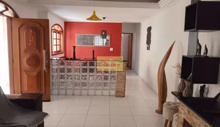 Aluguel de Casa de 3 Quartos com Suíte e 2 Vagas em São Bernardo do Campo - Parque Terra Nova II
