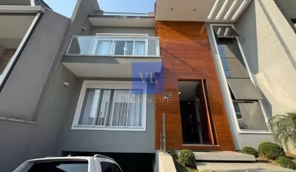 Exclusiva casa em condomínio fechado