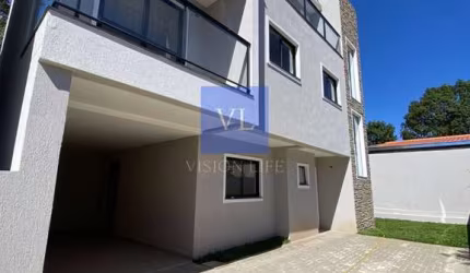 Sobrado Triplex de Alto Padrão com Terraço e Jardim