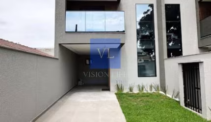 Residencial Zanette Village: Casa de Alto Padrão em Curitiba-PR, 3 Quartos, 1 Suíte, 2 Salas, 3 Banheiros, 2 Vagas - Aproveite!