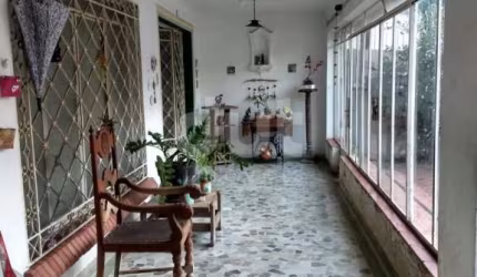 Casa com 3 quartos à venda na Rua Barão de Atibaia, 104, Vila Itapura, Campinas, 179 m2 por R$ 799.999
