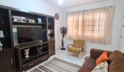Casa com 3 quartos à venda na Antonio Moreira dos Santos, 91, Vila Nova Louveira, Louveira, 210 m2 por R$ 750.000