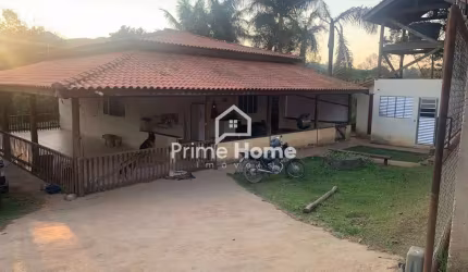 Chácara / sítio com 3 quartos à venda na Chácara São Francisco, 1, Feital, Morungaba, 204 m2 por R$ 350.000