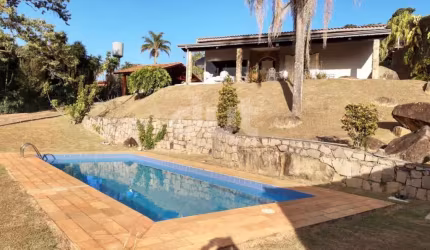 Chácara / sítio com 3 quartos à venda na Rodovia Dom Pedro I, KM114, Lopes, Valinhos, 340 m2 por R$ 1.400.000
