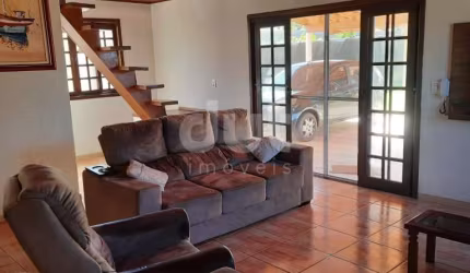 Chácara / sítio com 3 quartos à venda na Alameda Hungria, 185, Parque das Bandeiras, Indaiatuba, 321 m2 por R$ 1.100.000