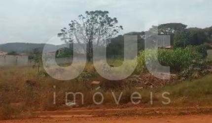 Terreno à venda na Rua Zeferino de Lima, 1, Loteamento Recanto Das Aves, Tuiuti por R$ 145.000