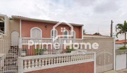 Casa com 4 quartos à venda na Rua Sales Leme, 152, Vila Marieta, Campinas, 200 m2 por R$ 630.000