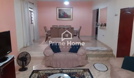 Casa com 3 quartos à venda na Rua Humberto Elias Assaf, 545, Jardim Paraíso de Viracopos, Campinas, 230 m2 por R$ 583.000