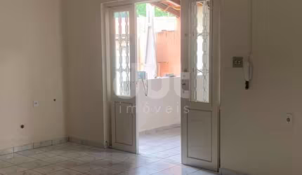 Casa com 3 quartos à venda na Rua Atiati, 10, Parque Universitário de Viracopos, Campinas, 192 m2 por R$ 480.000