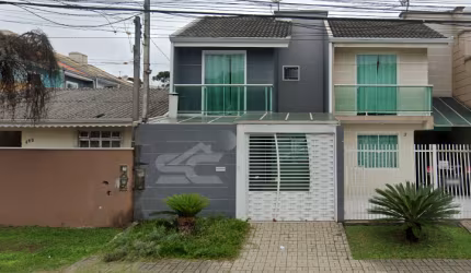 Sobrado com 02 Quartos - Vitória Régia - CIC