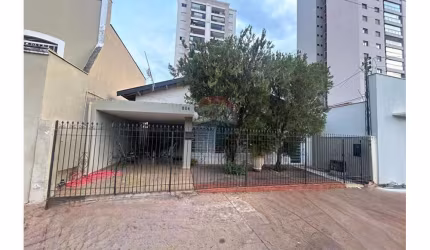 Casa Encantadora na Vila Mendonça - 330m² Araçatuba
