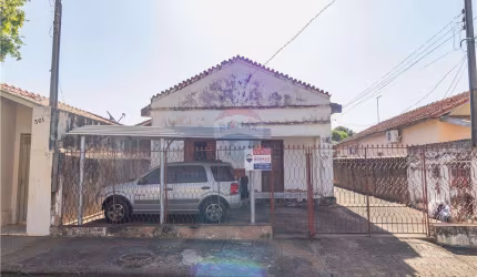 Casa à Venda