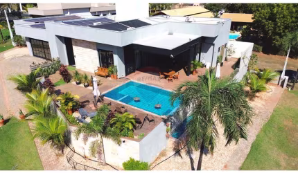 Luxuosa Casa de Campo no condomínio Residencial Costa Azul em Araçatuba