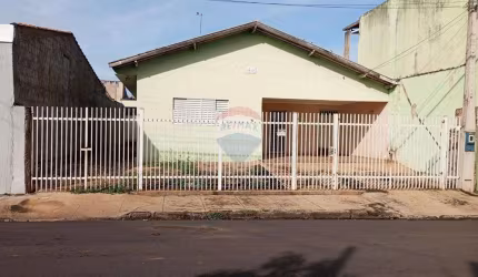 'Locação Imperdível: Casa dos Sonhos em Araçatuba'