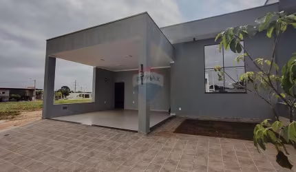 Casa a venda Residencial Laranjeiras - 3dorm/1 suíte - Casa Nova - Fino Acabamento