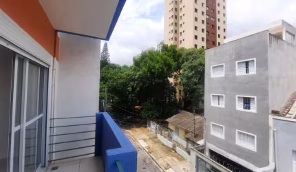 Studio no Brás com varanda
