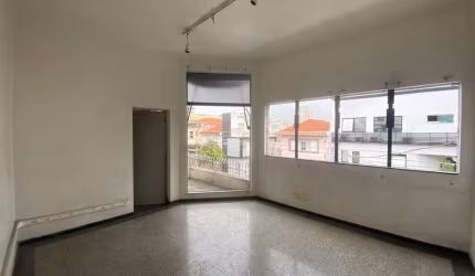 Prédio Comercial na Quarta Parada com 545m²
