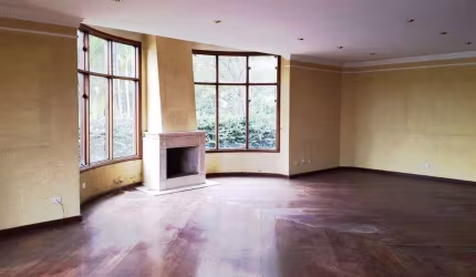 Sobrado na Vila Ida com 527m² 8 dorm 8 vagas