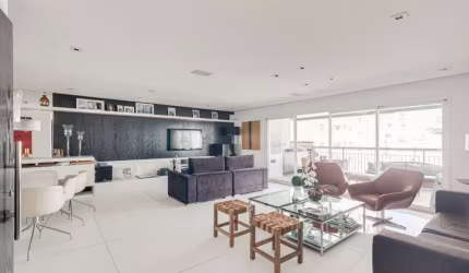 Apartamento na Vila Nova Conceição 234m² 4 dorm 2 suítes 4 vagas