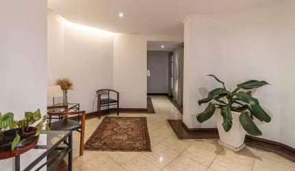 Apartamento no Campo Belo 3 dorm 1 suíte 2 vagas 143m²