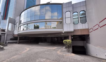 Excelente Prédio Monousuário Comercial no bairro da Luz
