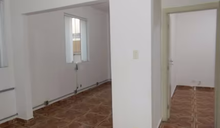 Conjunto comercial próximo Metrô Vergueiro